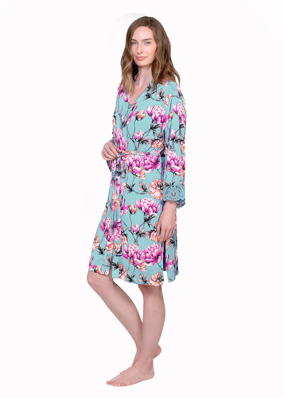 LACE 3/4 SLEEVE ROBE